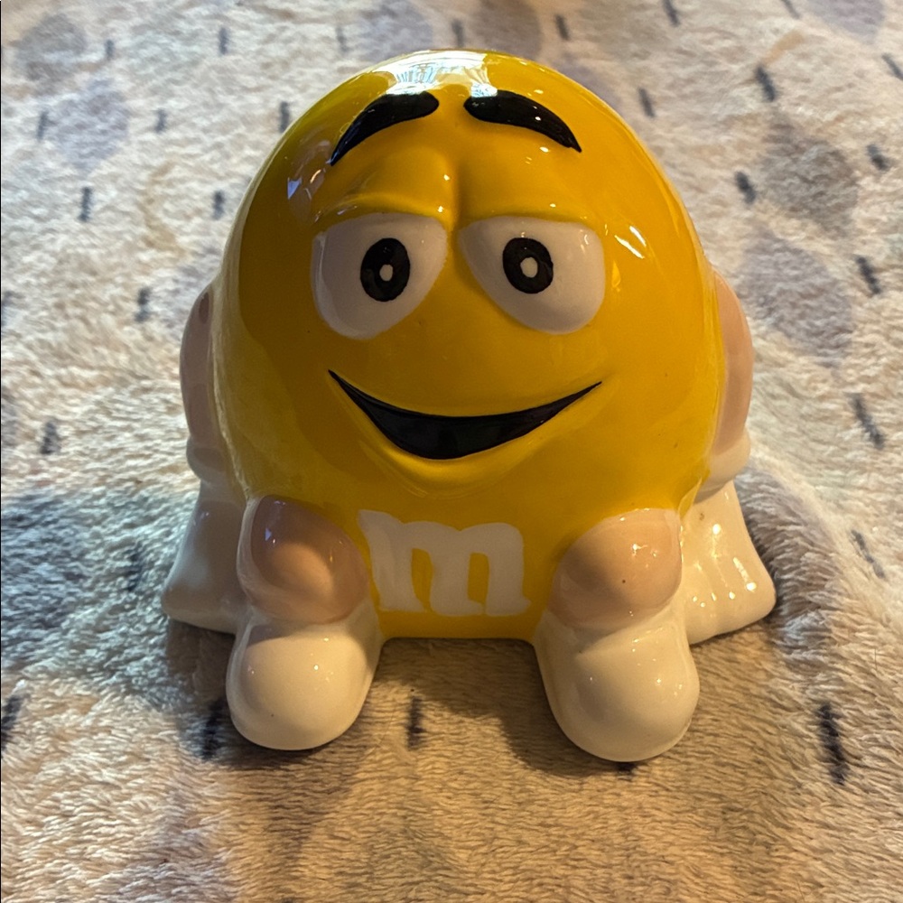 M&M'S Bright Yellow Ceramic Collectible